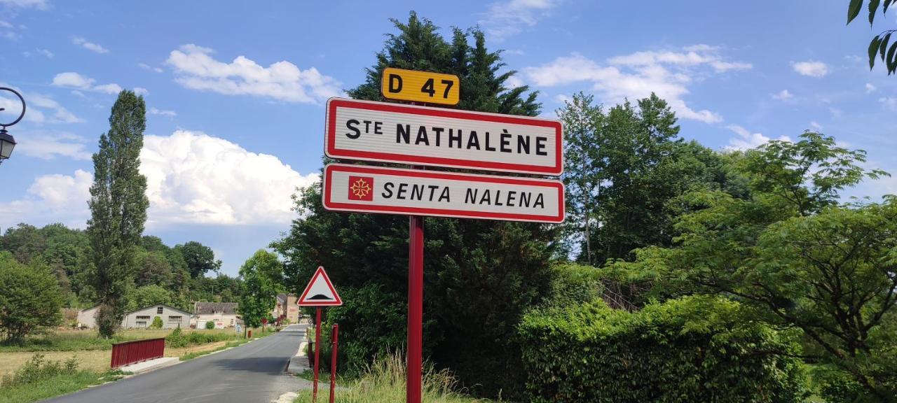 Aux Couleurs D'Esteil Sainte-Nathalène Esterno foto